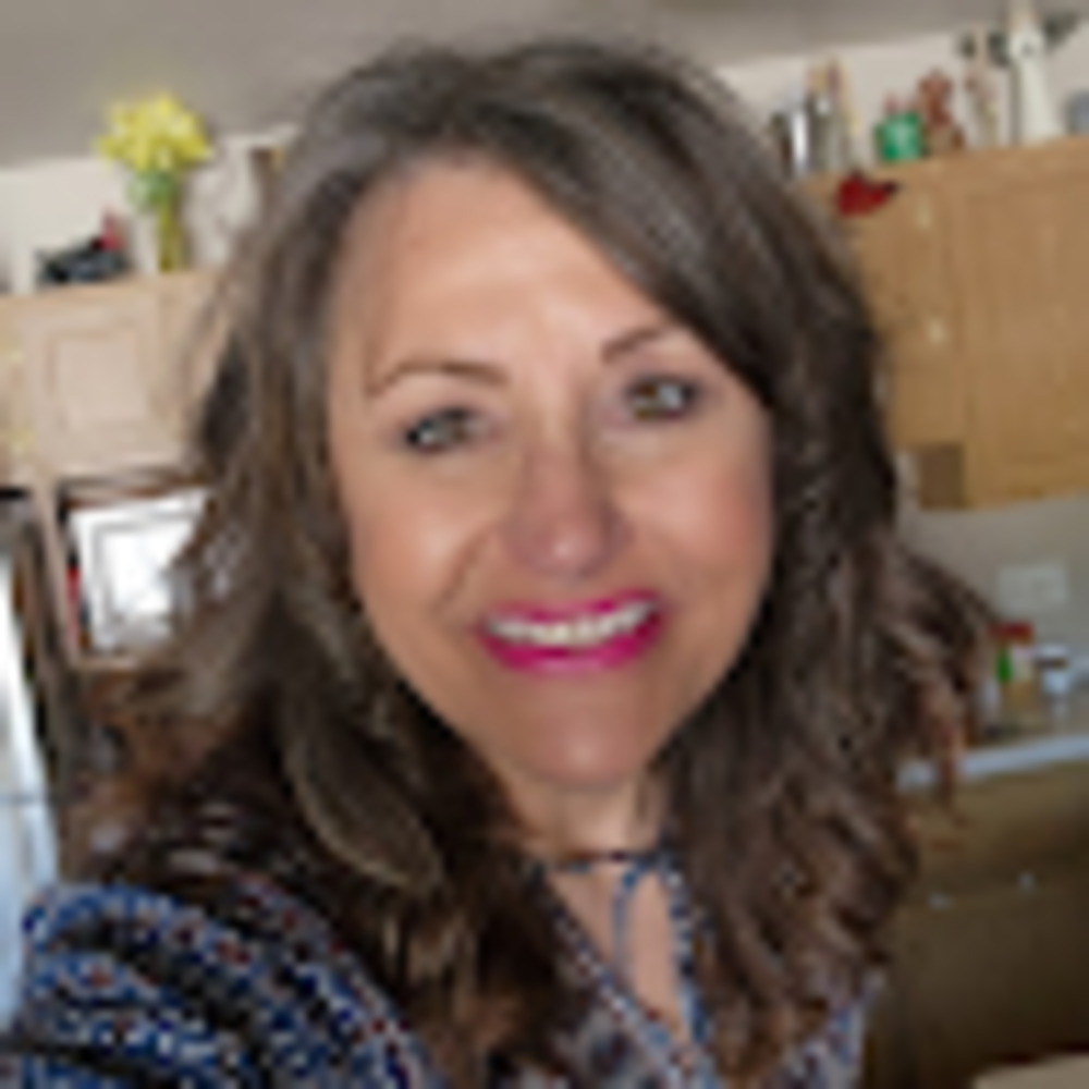 Meet your Posher, Lynn